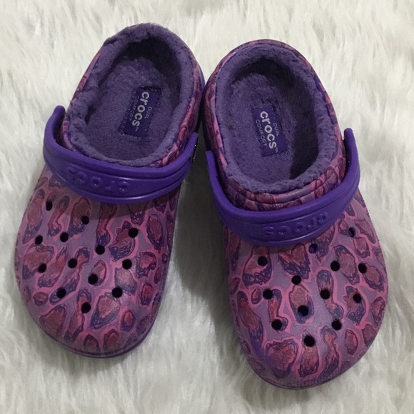 purple fuzzy crocs